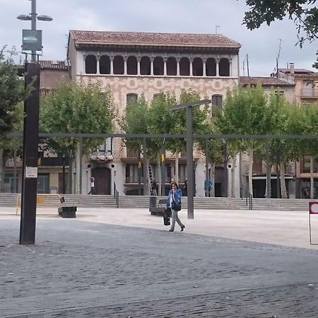 Pis Firalet - Olot Appartement Buitenkant foto