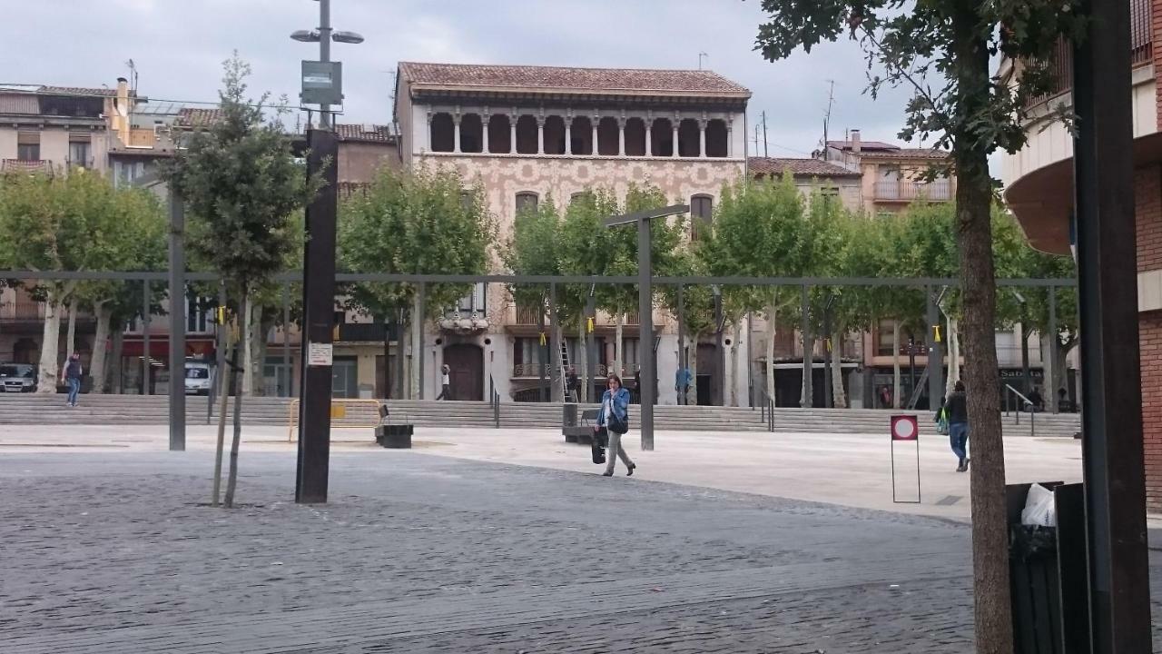 Pis Firalet - Olot Appartement Buitenkant foto